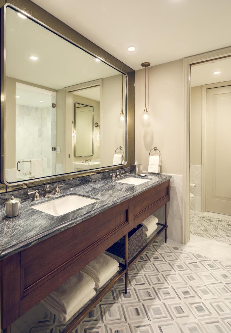 Sophy Hyde Park Hotel Chicago Buitenkant foto